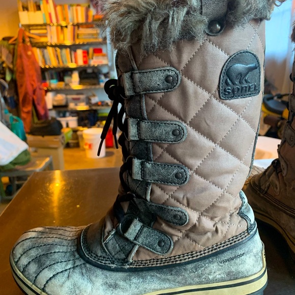 Sorel Tofino Women’s waterproof faux fur trim Gray/Taupe winter snow boots - 9.5 - Picture 6 of 8